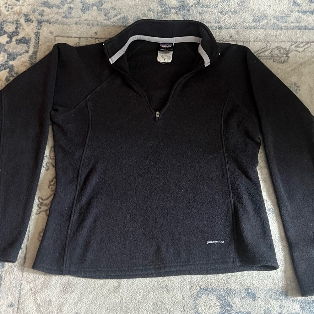 Patagonia Men's Black Zip-Up Sweater